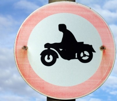Prohibition sign on the beach banned traffic on the motorcycles