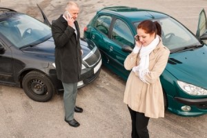 15424573 - woman and man on phone car crash accident calling problem