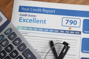 42604504 - credit report with score on a desk