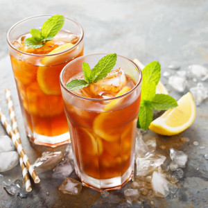 Traditional iced tea with lemon