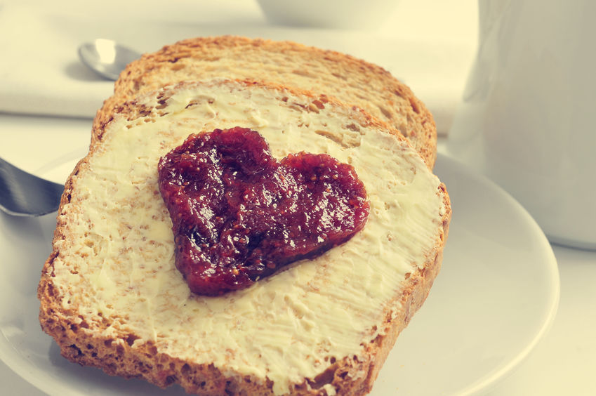 heart of jam on a toast