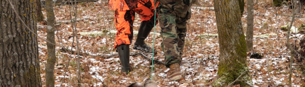 DNU - Saunders Archery Branded Post CANVA