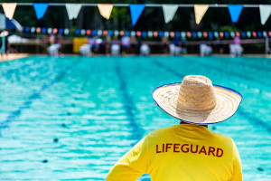 DNNU - Lifeguard On Duty